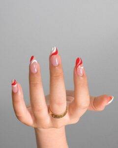 Some Trendy Swirl Nail Art Ideas For The Fresh Winter Manicure