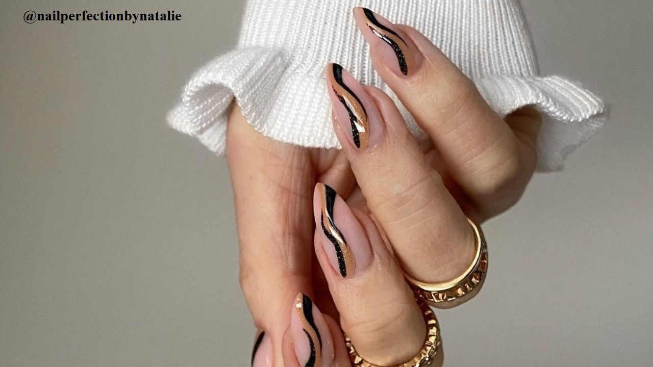 30 trending swirl nail styles for SS23 – Scratch
