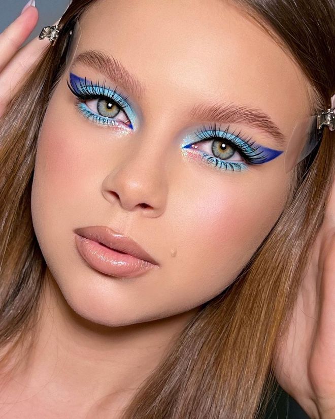 Spring-Inspired Makeup Looks That Will Give Your Face A Flawless Glow