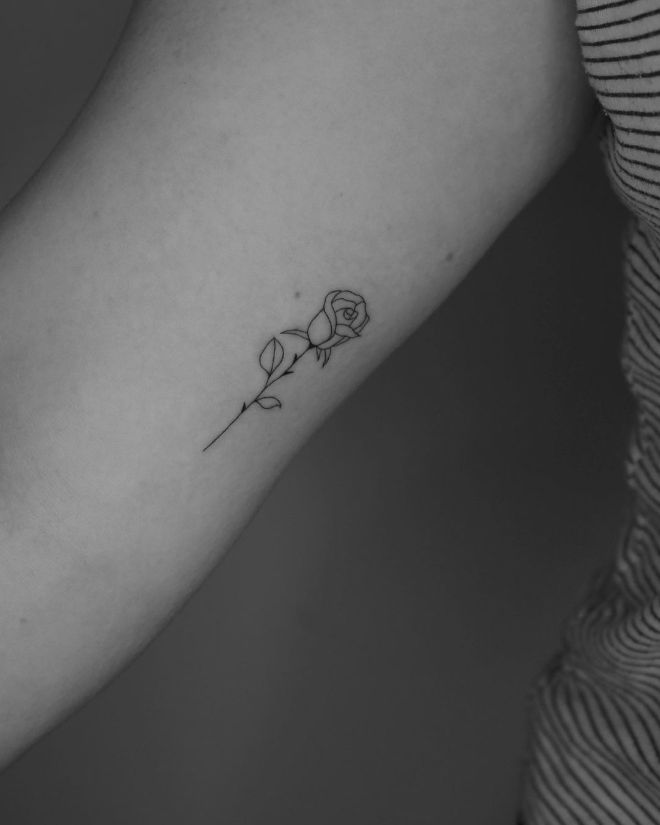 Celebrate The Spring Season With These Adorable Floral Tattoos