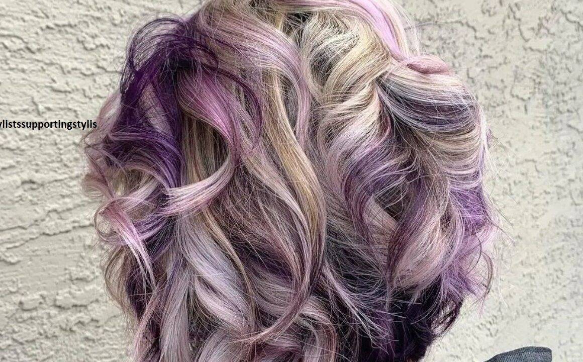 Dye Your Hair In Punchy Colors To Stay On The Top Of The Hottest Trends 6 (1)