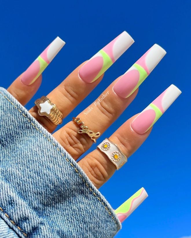 Iconic Designs To Satisfy Your Fashion Craving With Acrylic Nails