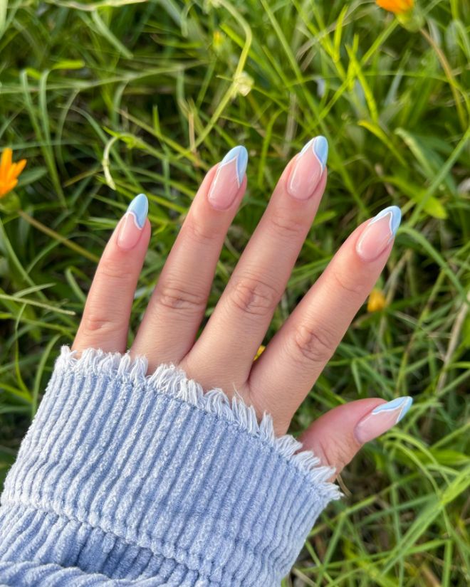 Try Out These Summer Nails To Shine Out Among Others 2