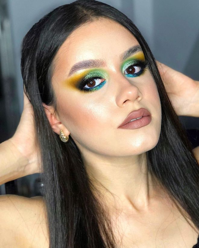 Try These Brilliant Bold Makeup Looks For A Killer Look