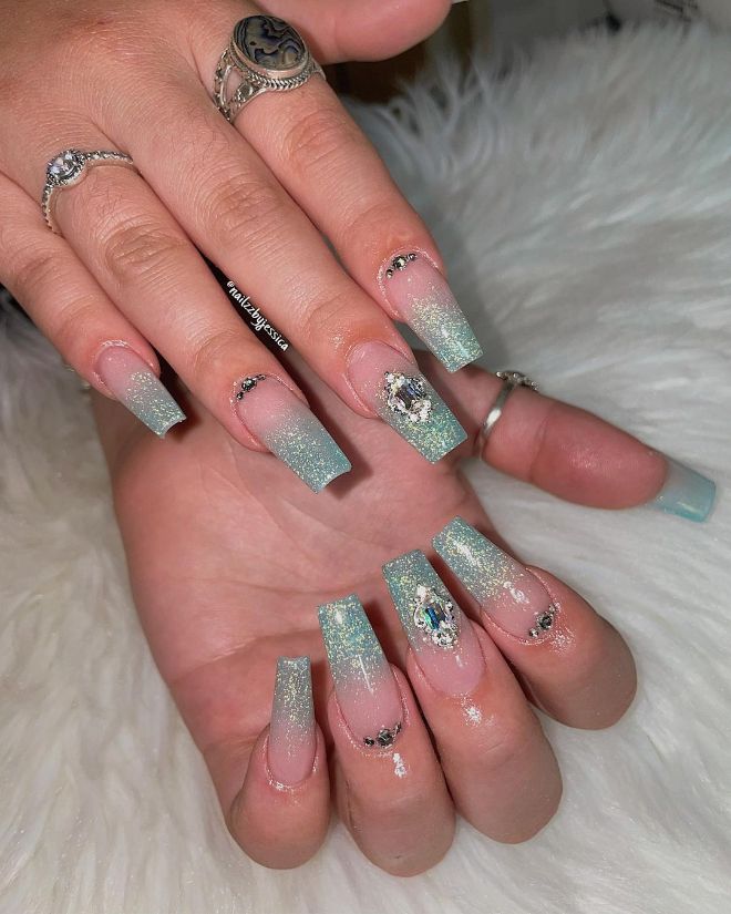 Glitter Ombre Nails Are So Amazing That You Can Wear On Repeat