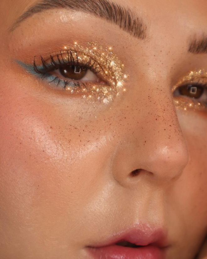 Gold Makeup Is The Chicest Trend This Summer Season