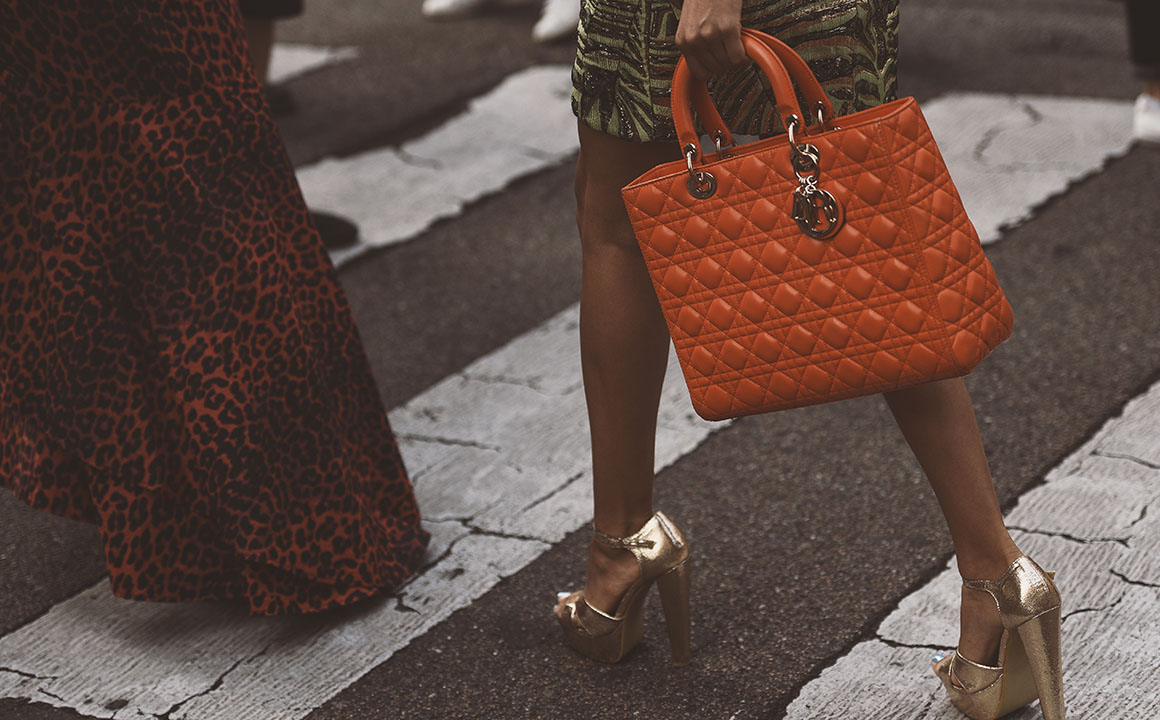 fall-bag-trend-luxury-fashion