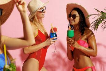 secrets-to-looking-good-in-your-swimsuit-group-of-friends-in-swimwear