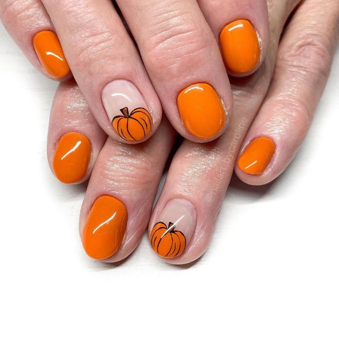 Pumpkin Manicure Has Taken Over Our Thanksgiving Mood Board