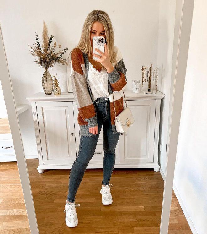 Are You Ready To Welcome Back The Skinny Jeans Trend This Spring Season?