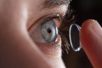 contact-lenses-how-to
