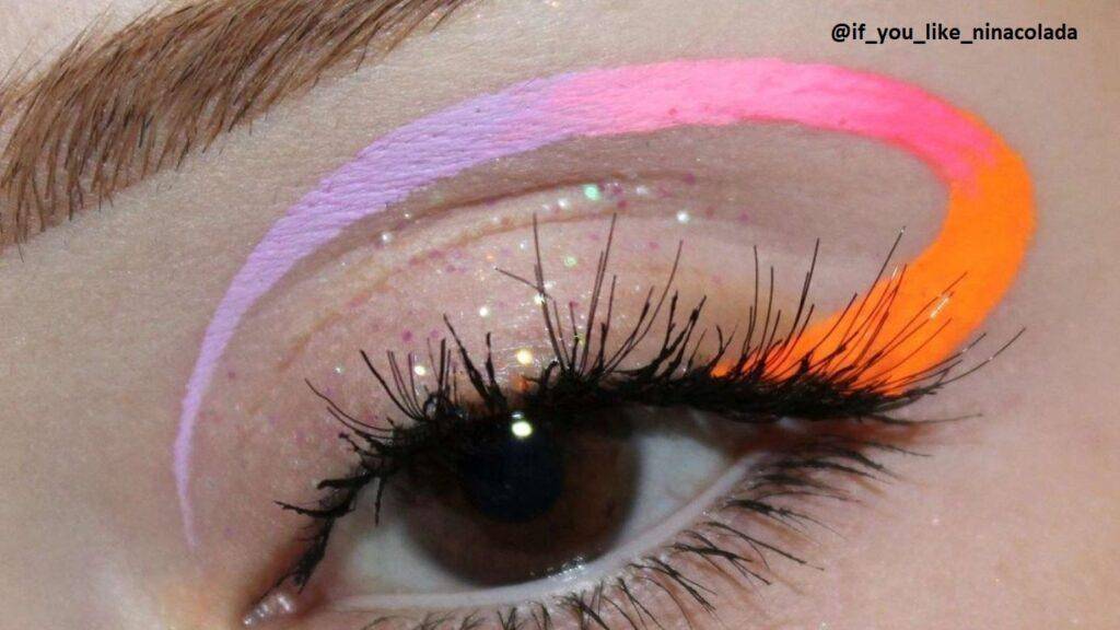 Colorful Eyeliner Is Back In Time For Spring