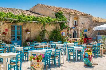 mediterranean-village-architecture-travel-sicily-italy-restaurant