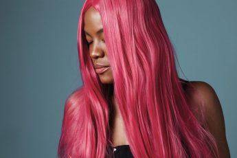 ultimate-guide-to-wigs-past-and-present-beautiful-girl-in-pink-wig