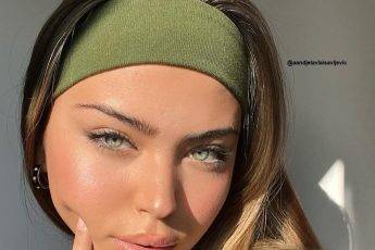 All The Different Ways You Can Style Headbands Into Your Spring Looks